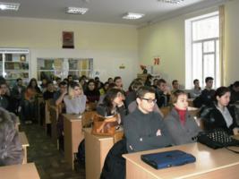 Студенти на культурно-просвітницькому заході